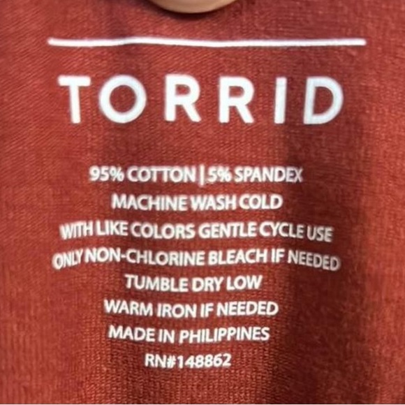 Torrid Top 3 - Picture 2 of 2
